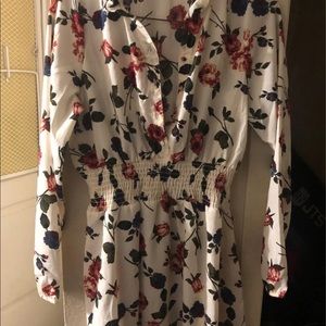 New Floral dress size small